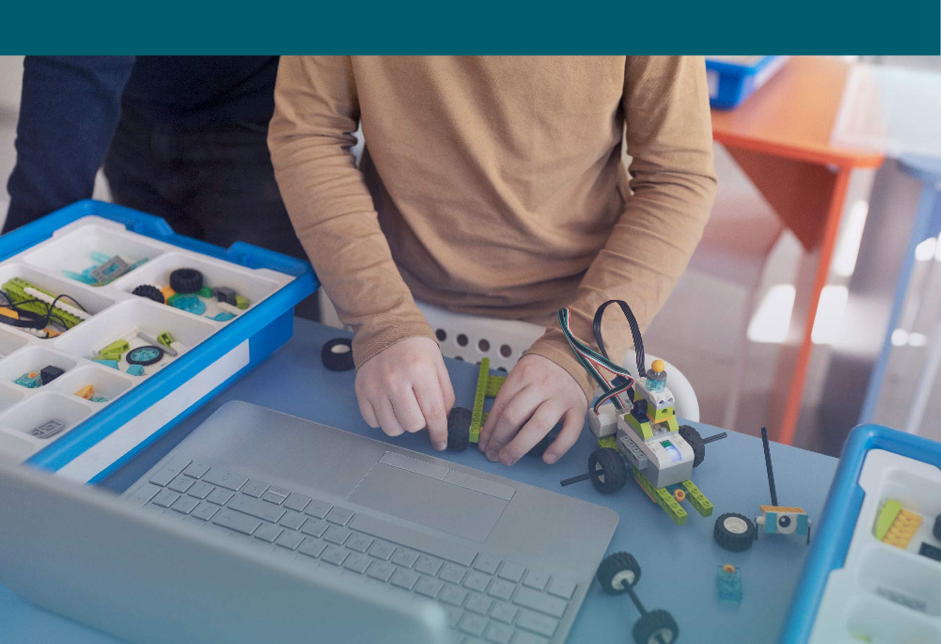 Diseño, programación y control de un robot